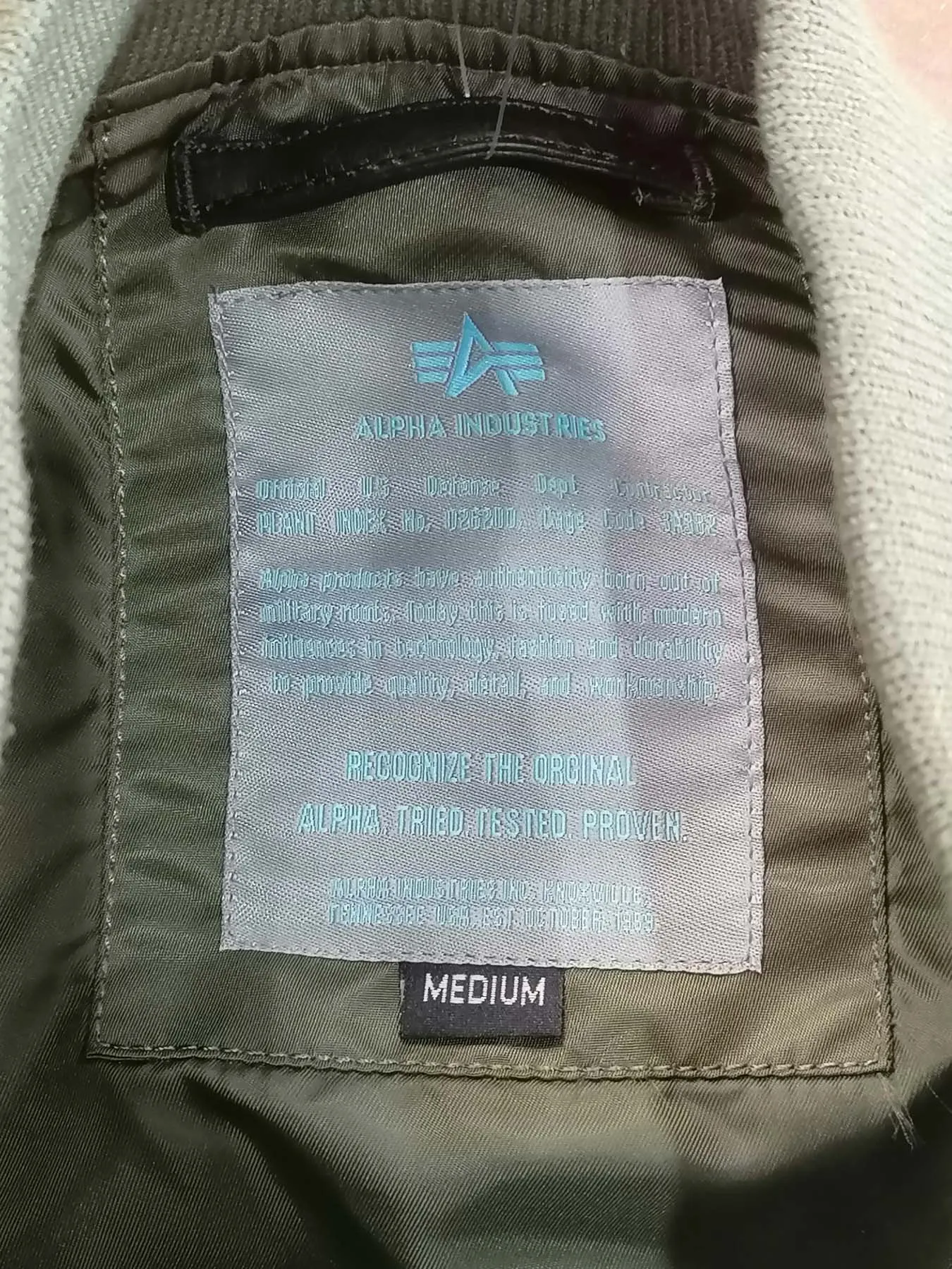 Geaca Alpha Industries Femei - M